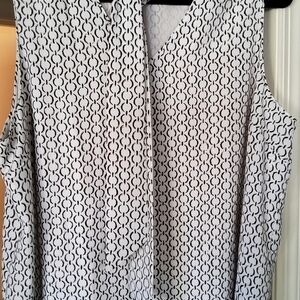 Apt. 9 Black and White Geometric Blouse